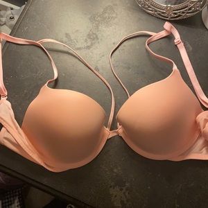 Victoria’s Secret push up bra 36B